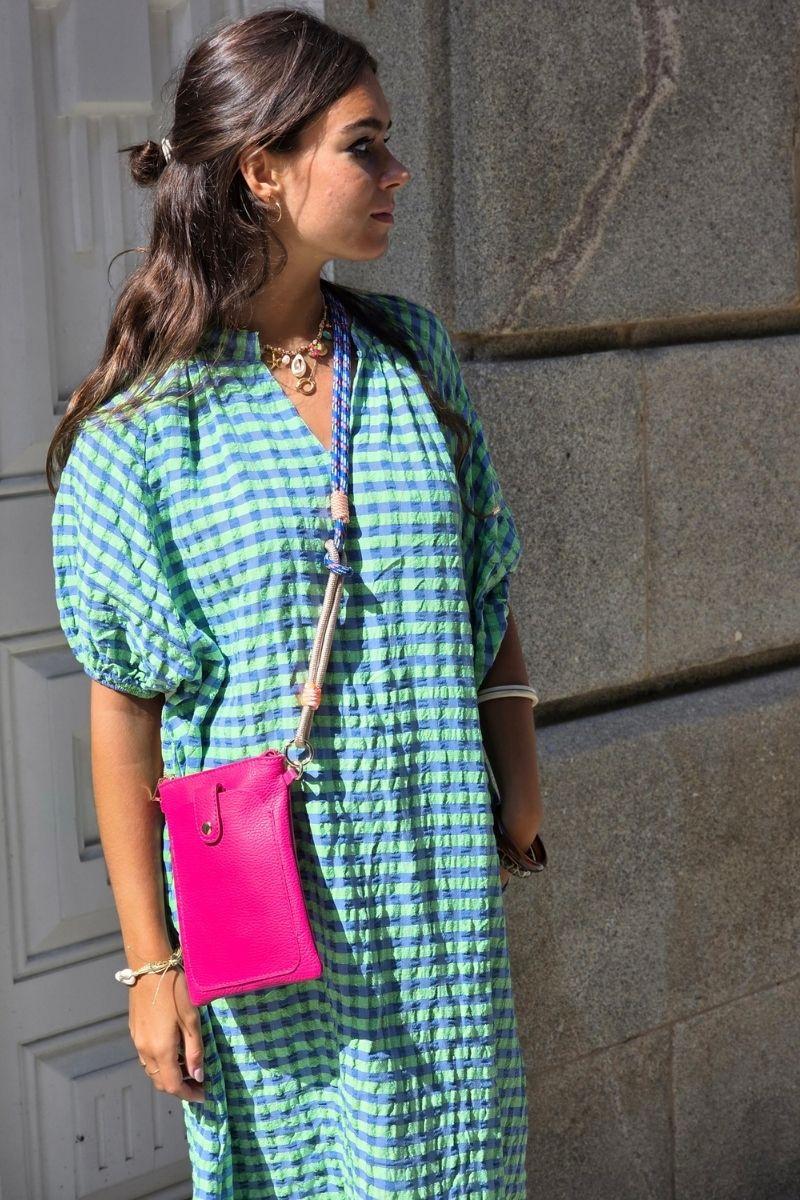 Bolso mini de piel fucsia