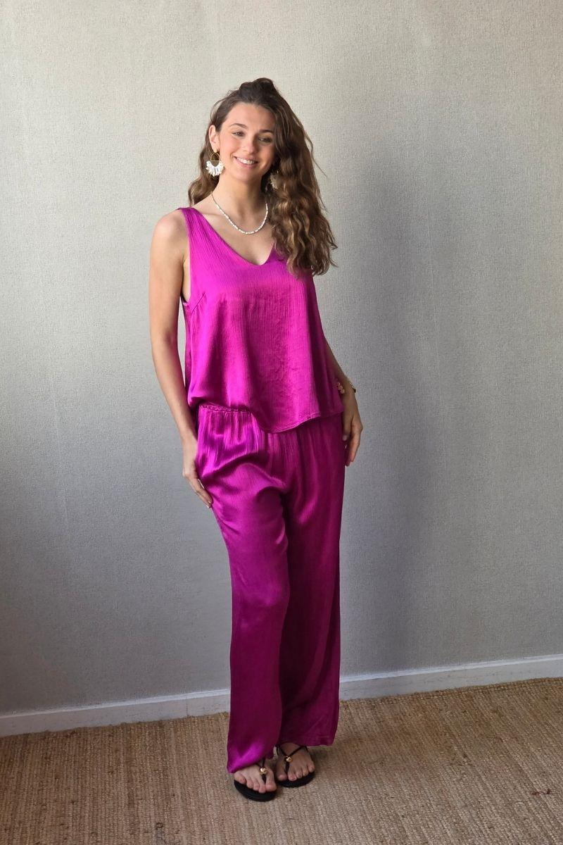Pantalón de raso magenta