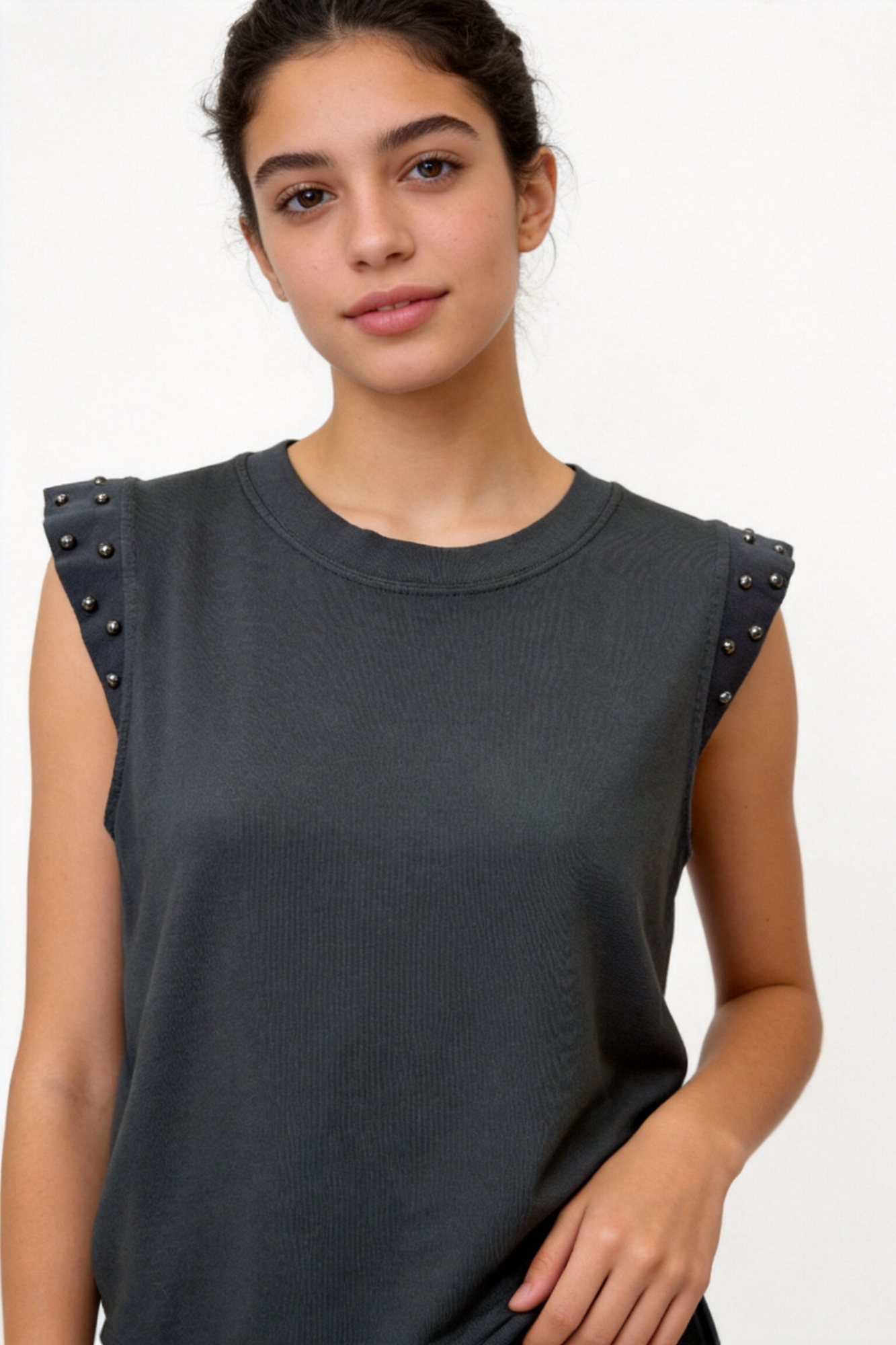 CAMISETA ARMONIAS TEEN TACHUELAS