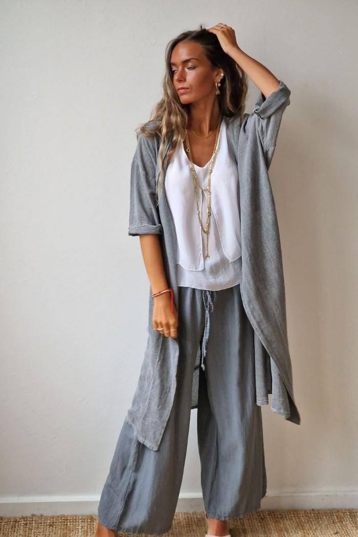 Kimono azul tipo lino con manga tres cuartos