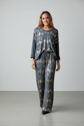 Pantalón de punto en gris con lentejuelas