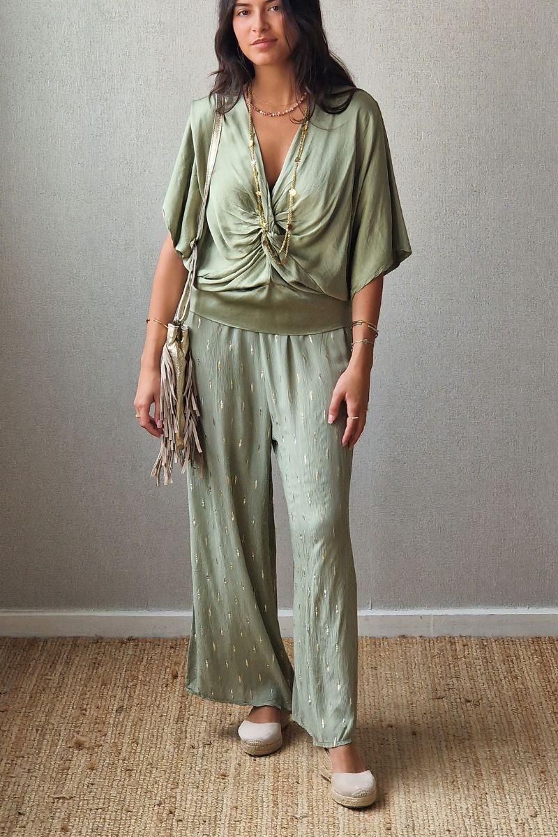 Pantalón tipo bambula verde militar y lurex dorado