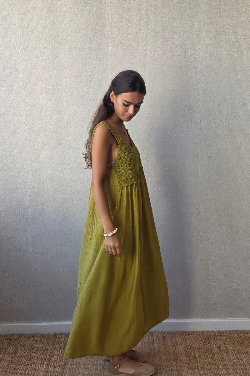 Vestido crochet verde oliva