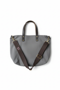Bolso loneta oversize gris con asas