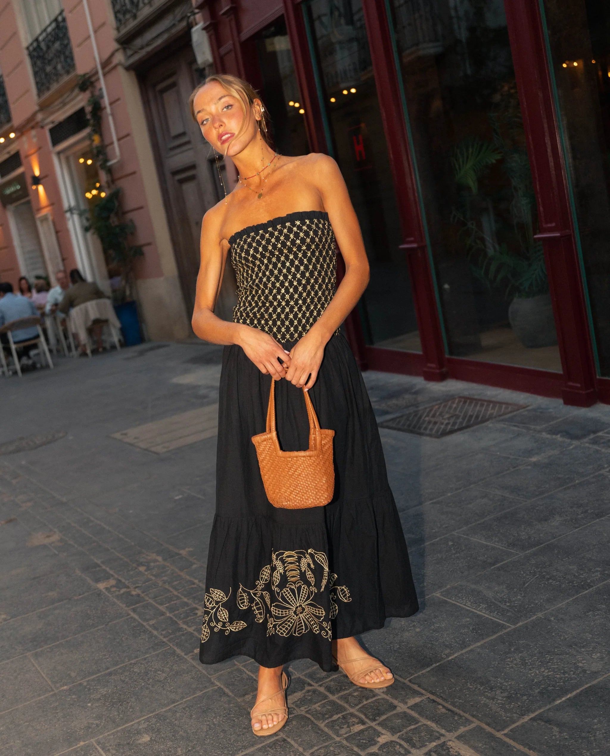 VESTIDO MOONFIRE · NEGRO