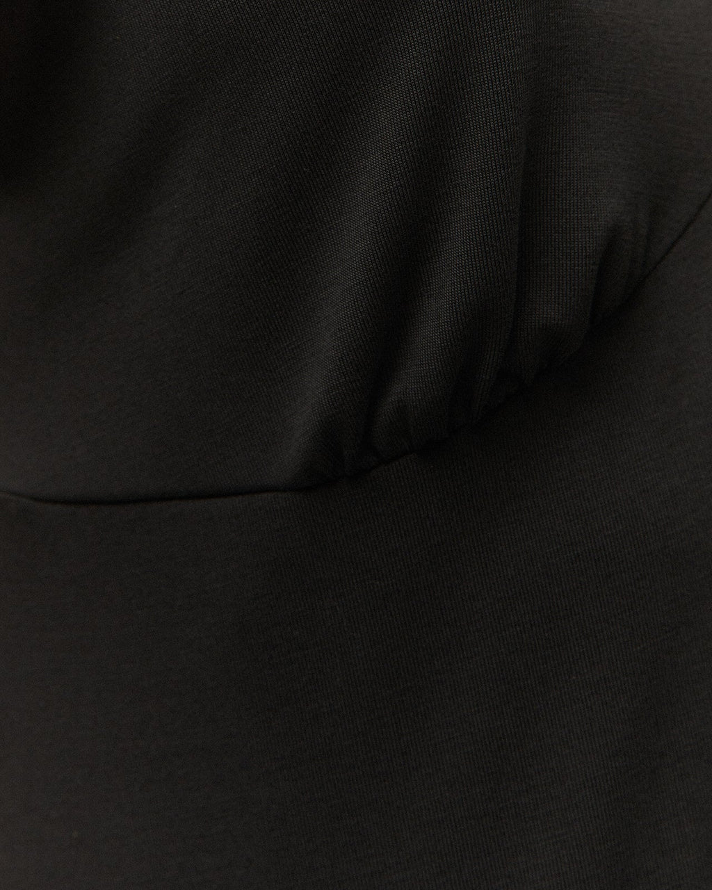 Vestido corto volante
