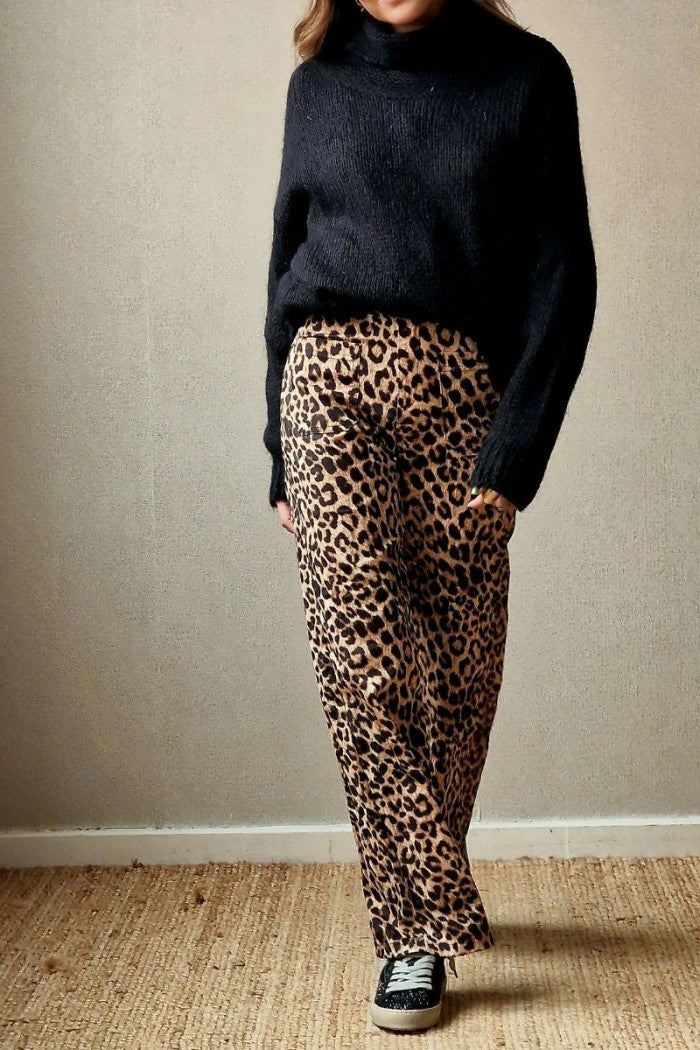 Pantalón animal print elástico