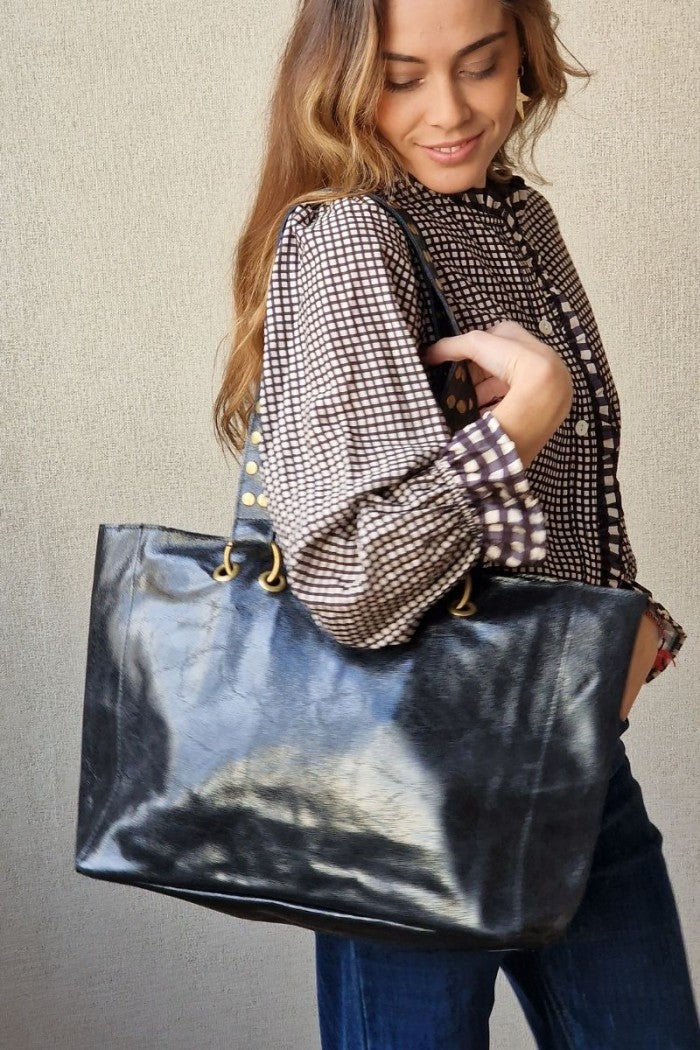 Bolso asas tachuelas negro