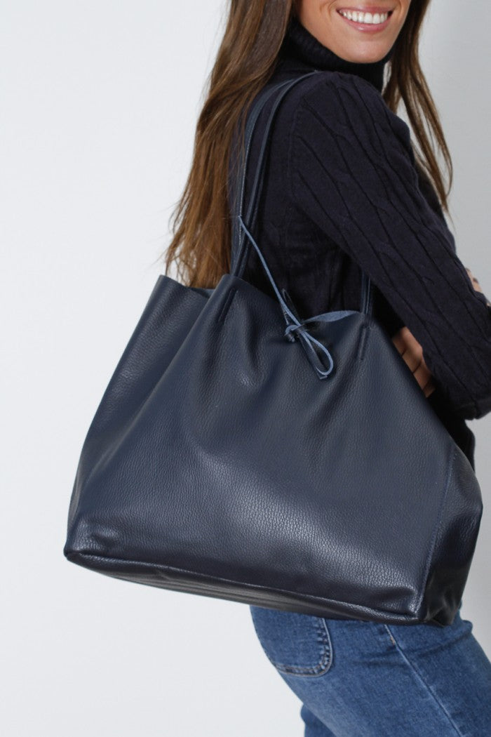 Bolso shopping con cremallera azul marino