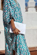 Bolso sobre tipo rafia blanco