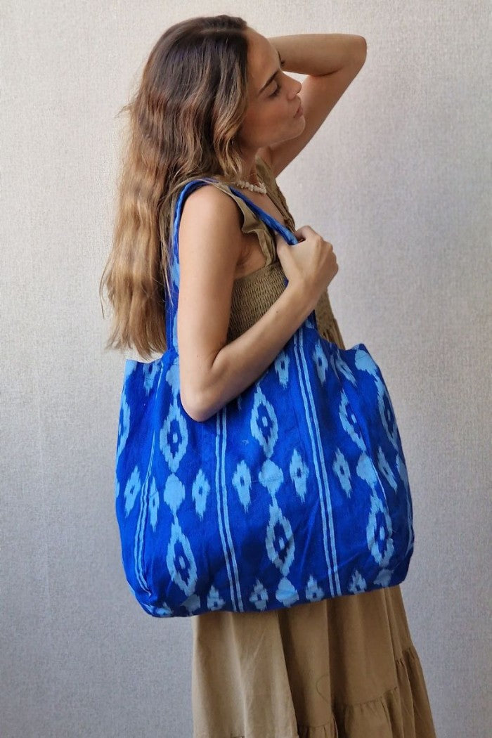 Bolso estampado ikat azul