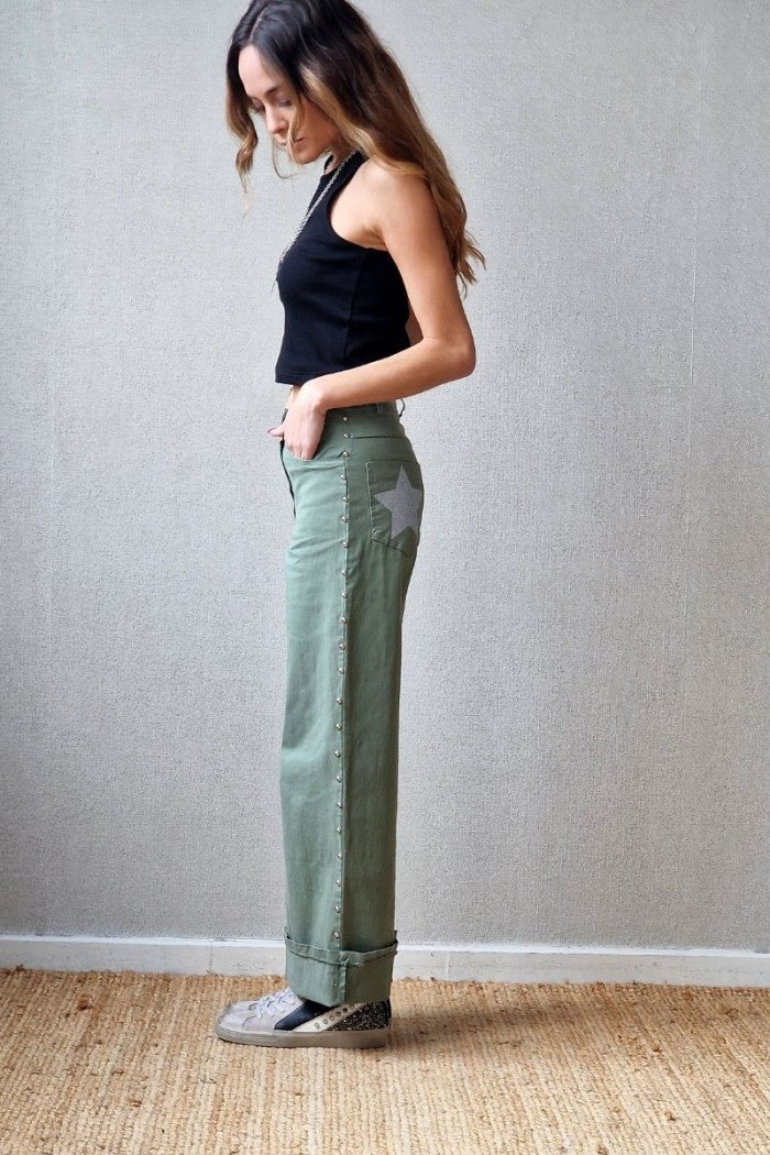 Pantalón Estrella y Tachas Verde Militar