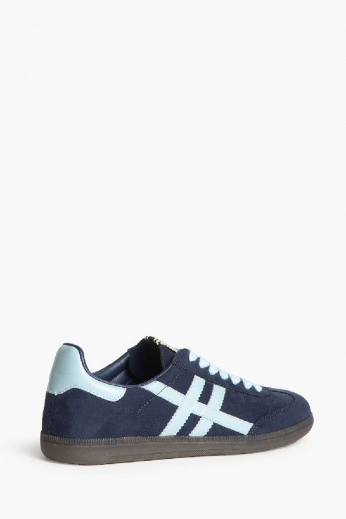 Sneakers azul tipo samba