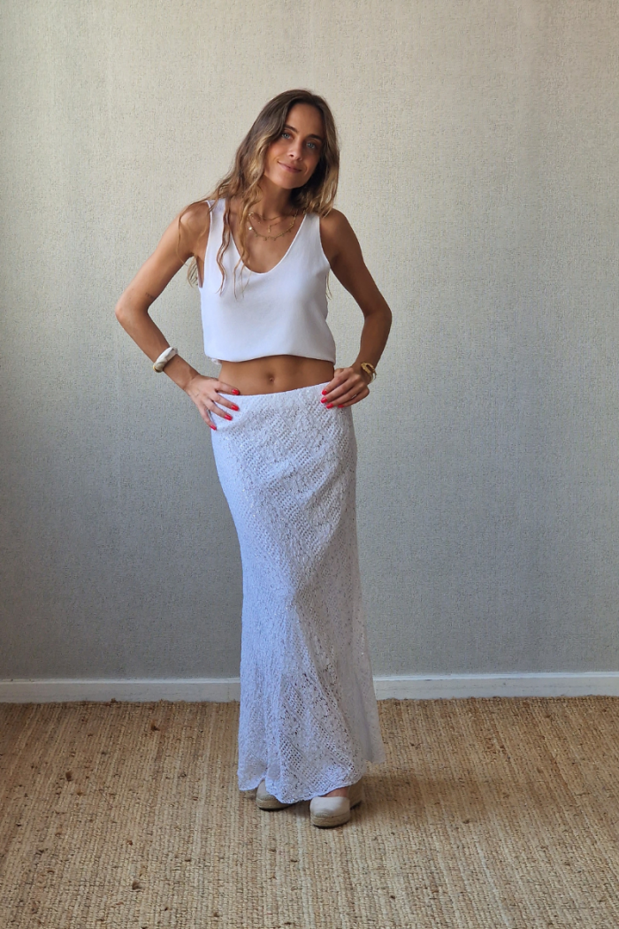 Top de punto fino blanco