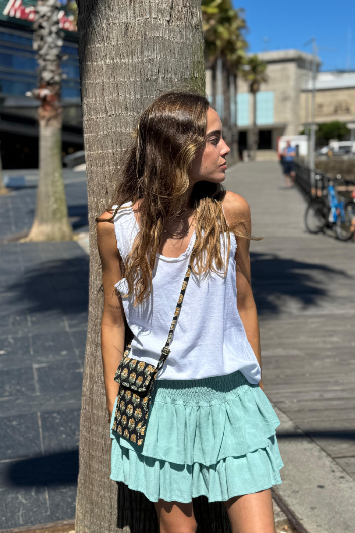 Minifalda pantalón con goma ancha verde mint