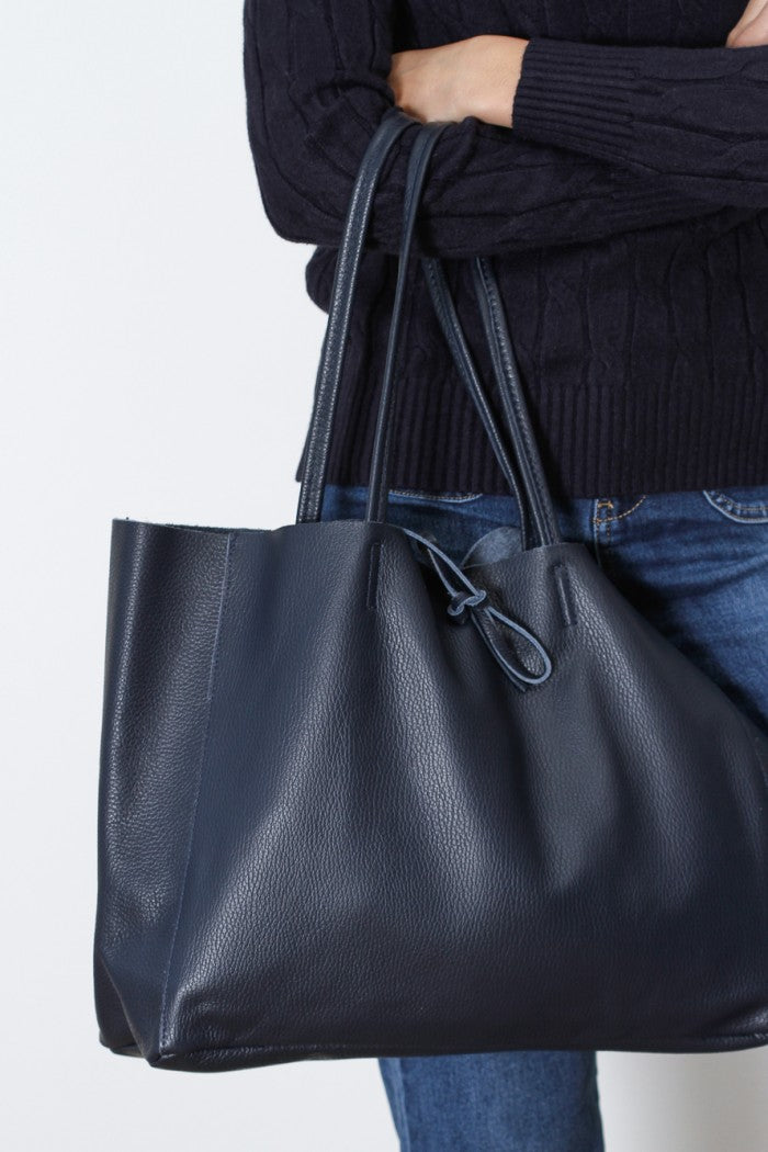 Bolso shopping con cremallera azul marino