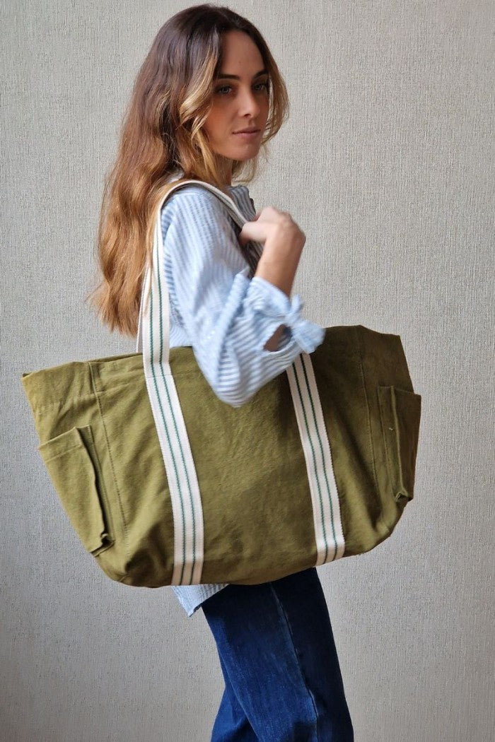 Bolso loneta verde militar con asas crudas